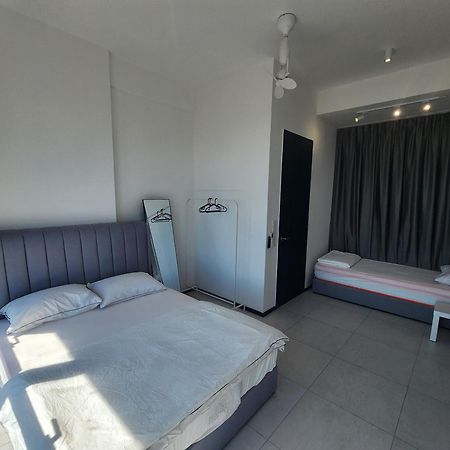 Urban Suites - Penang Jelutong ภายนอก รูปภาพ