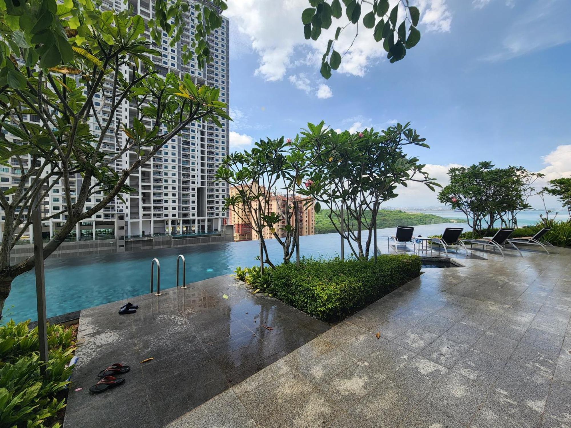 Urban Suites - Penang Jelutong ภายนอก รูปภาพ